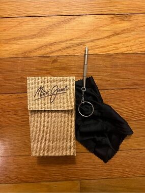 Maui Jim Tan Woven Sunglass Case with Black Cloth & Eyeglass Repair Metal Tool